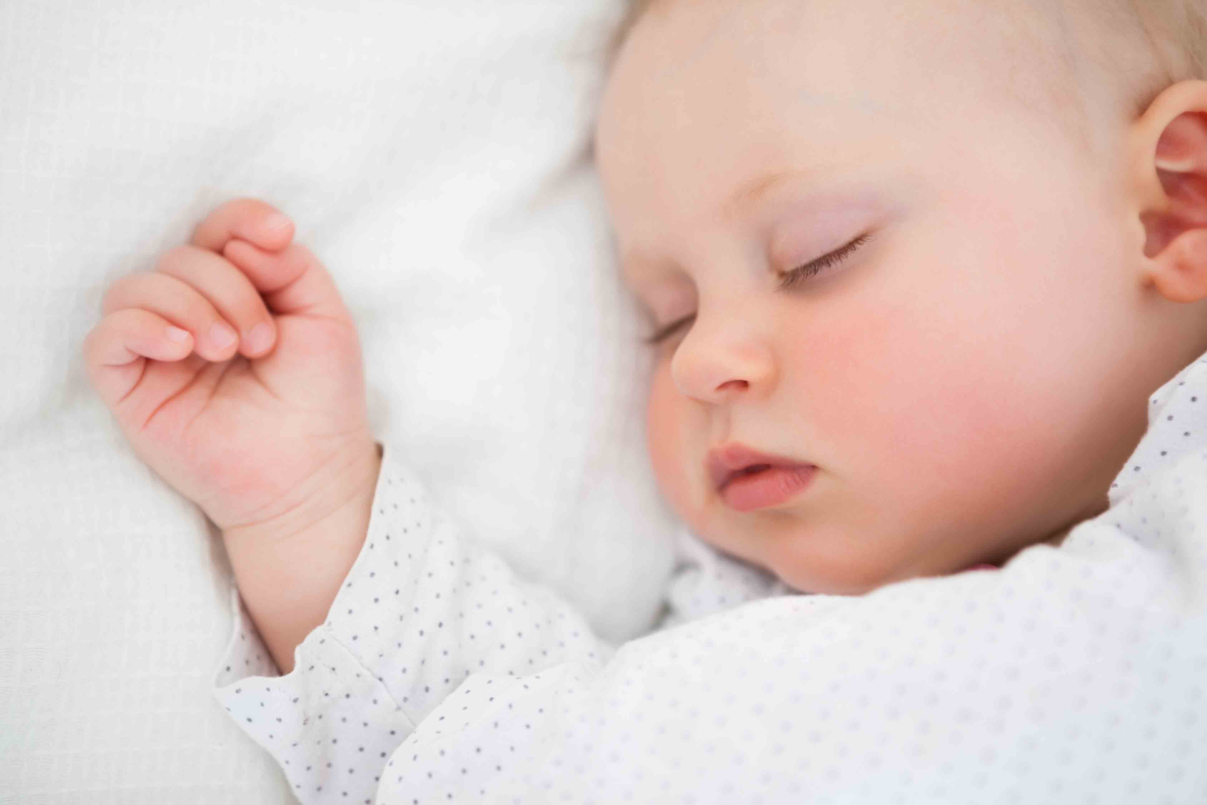 Termina el cuento y a “dormir”